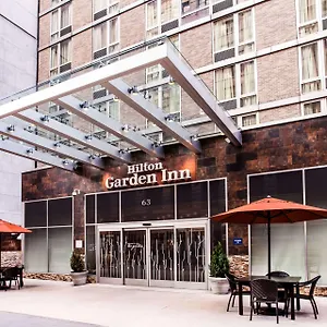 3* מלון Hilton Garden West 35th Street